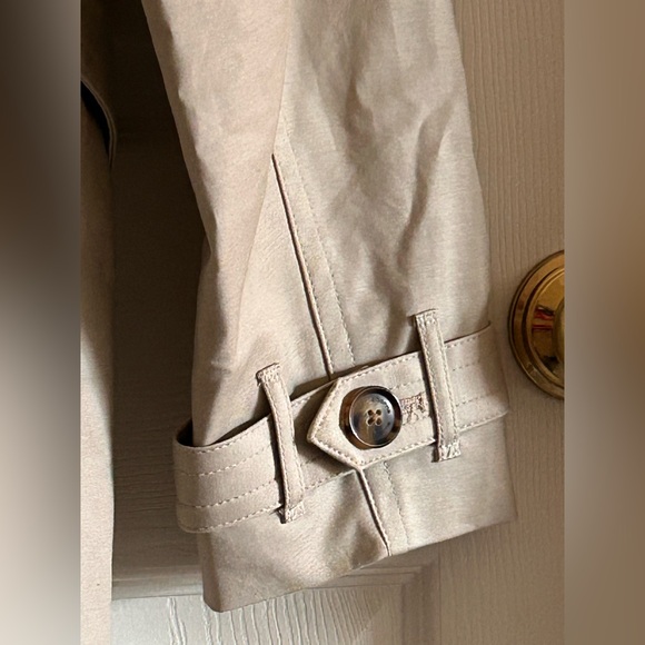 Liz Claiborne Womens Double Breasted Khaki Belted Classic Trench Coat Size XL - Picture 6 of 16